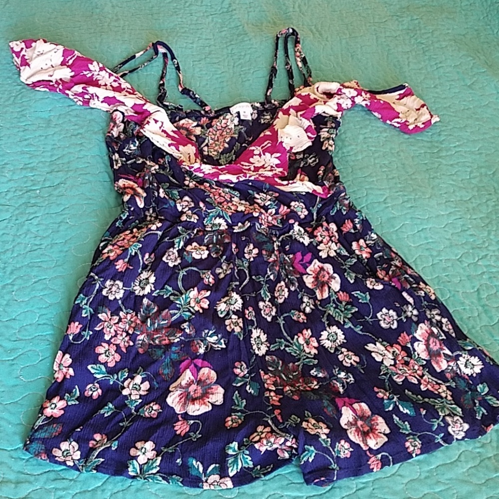 Floral romper last chance. Moving sale